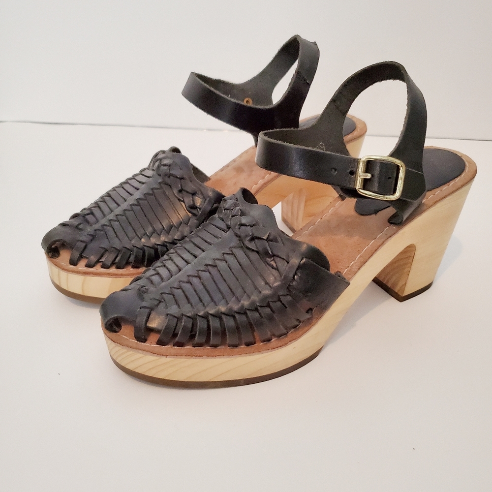MTNG Vaqueta Platform Huarache Sandals